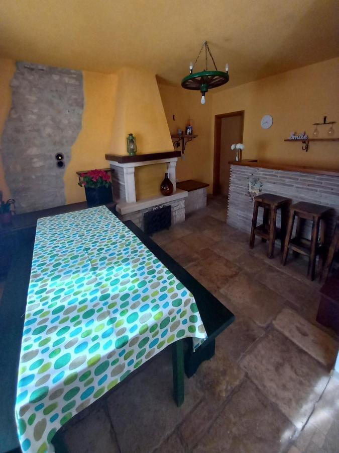 Вилла Casa Girasole Буйе Экстерьер фото